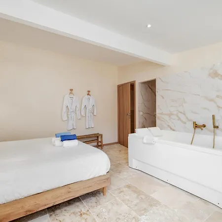Maison Cantalupo Piscine Balneo