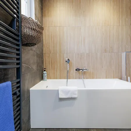 Maison Cantalupo Piscine Balneo *
